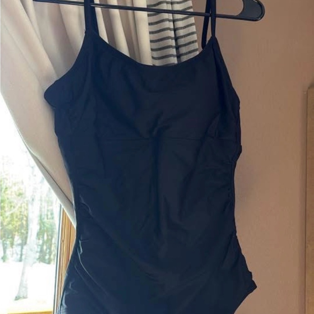 Kona Sol Black One-Piece Swimsuit - Tummy Control - Size XL